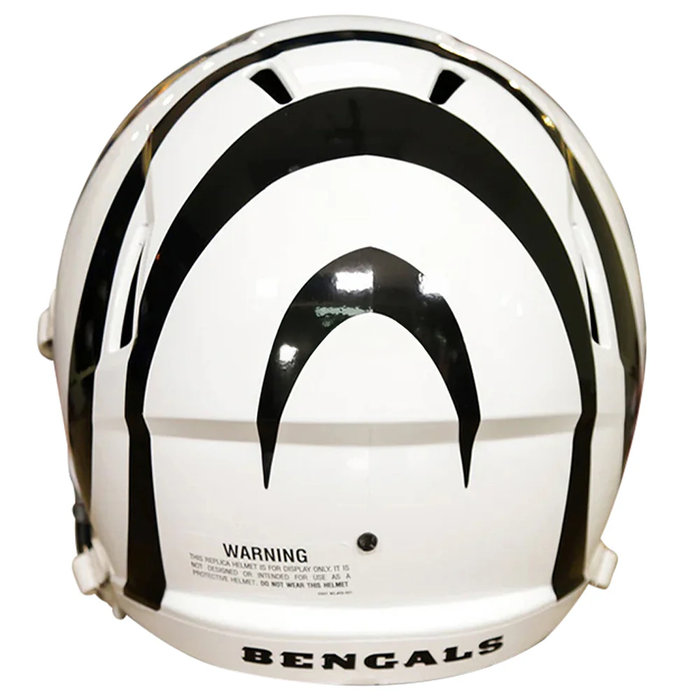 cincinnati bengals motorcycle helmet Authentic SpeedFlex A chevron stripe pattern is used on every helmet Cincinnati Bengals Rave Alternate Mini