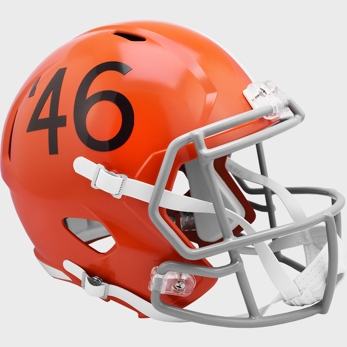 Cleveland Browns Replica Full Size Throwback Speed Helmet - 1946